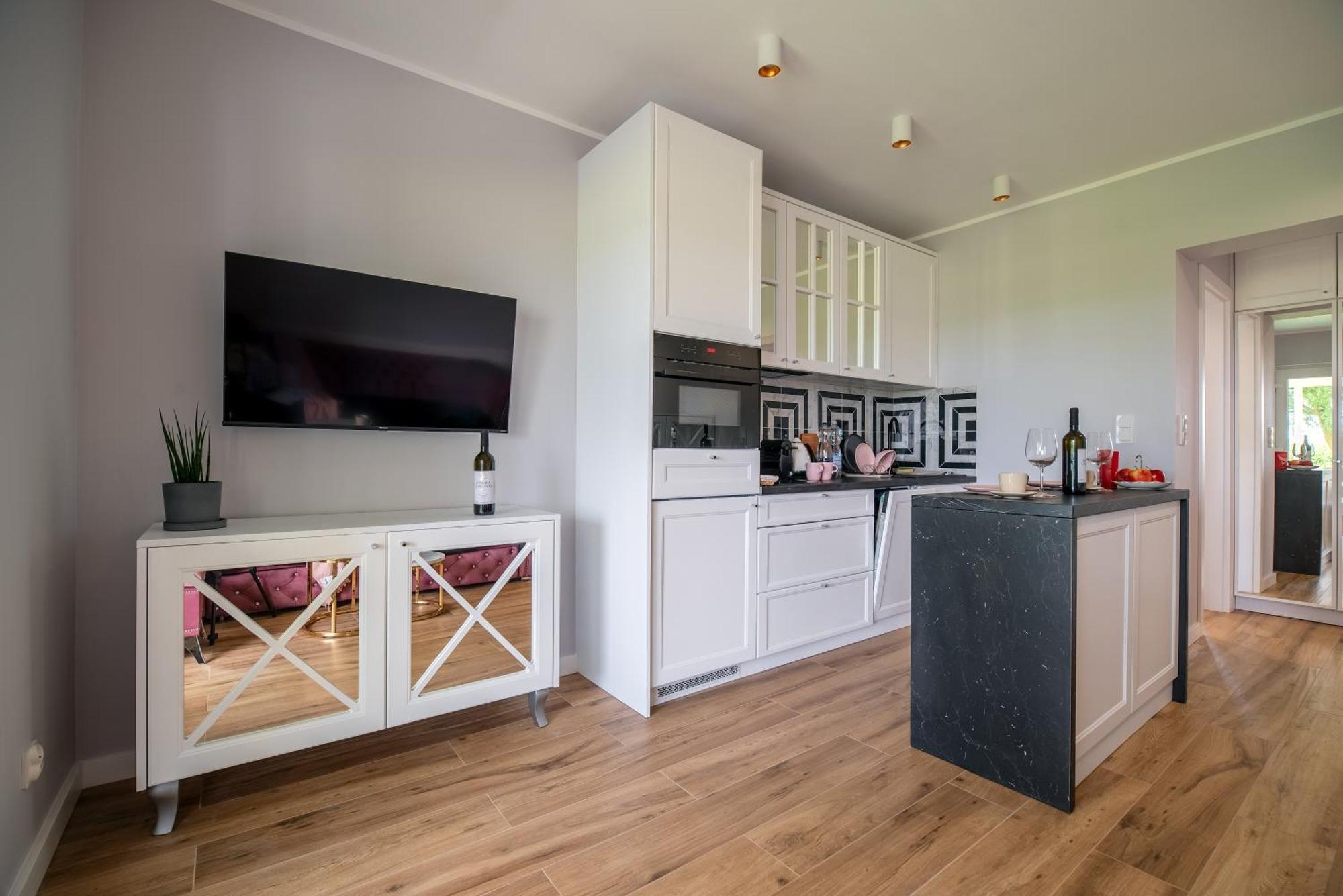 Mielnova Adults Only Apartment Миелно Екстериор снимка