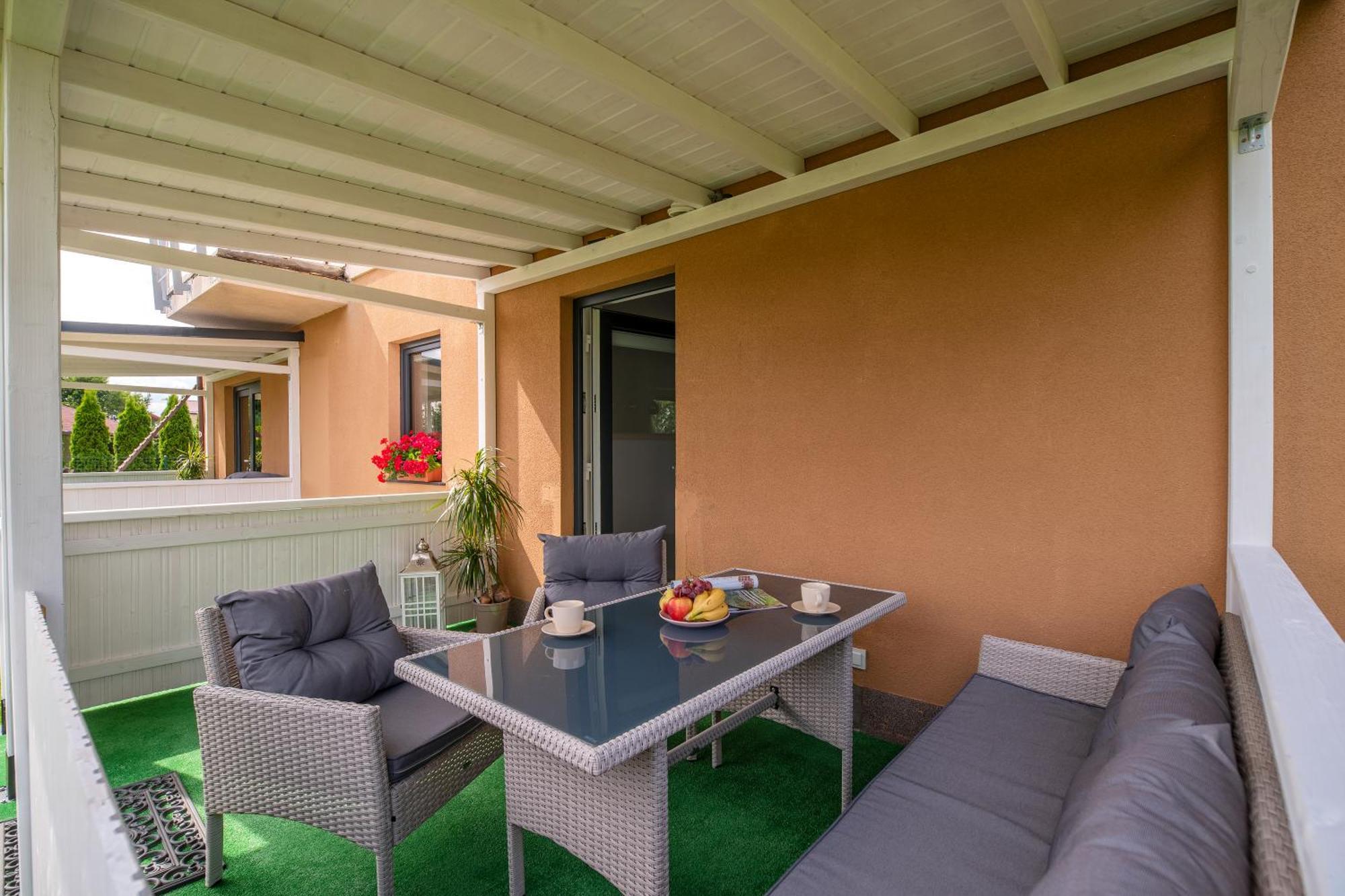 Mielnova Adults Only Apartment Миелно Екстериор снимка